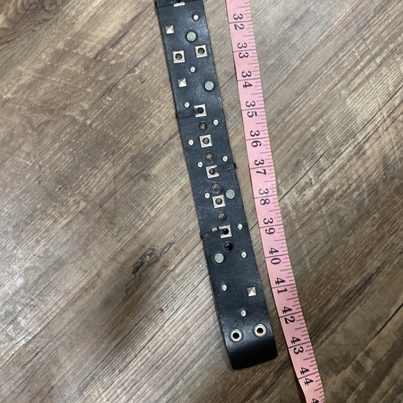 One Star Black Leather Studded Belt - Picture 5 of 9